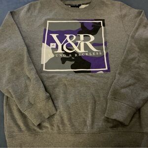 Gray YOUNG & RECKLESS Crewneck Pullover Sweatshirt |  Size Large